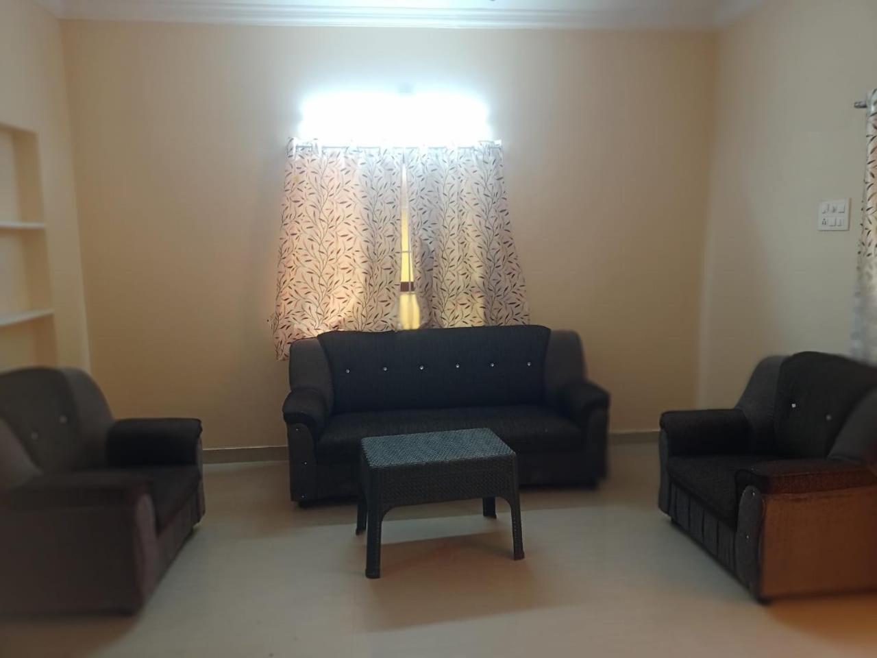 Arumugam Residency Ac Тиручендур Экстерьер фото