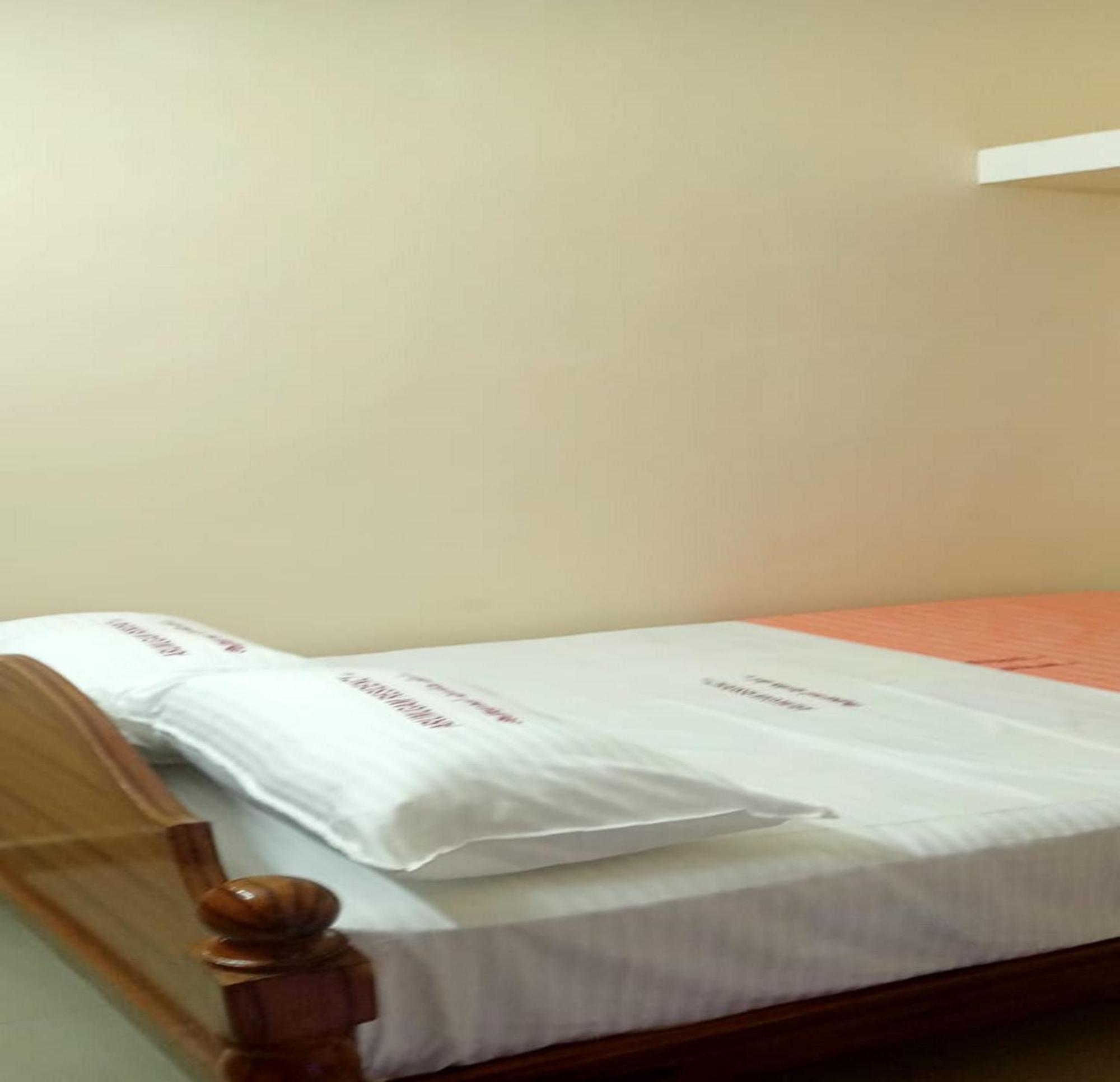 Arumugam Residency Ac Тиручендур Экстерьер фото