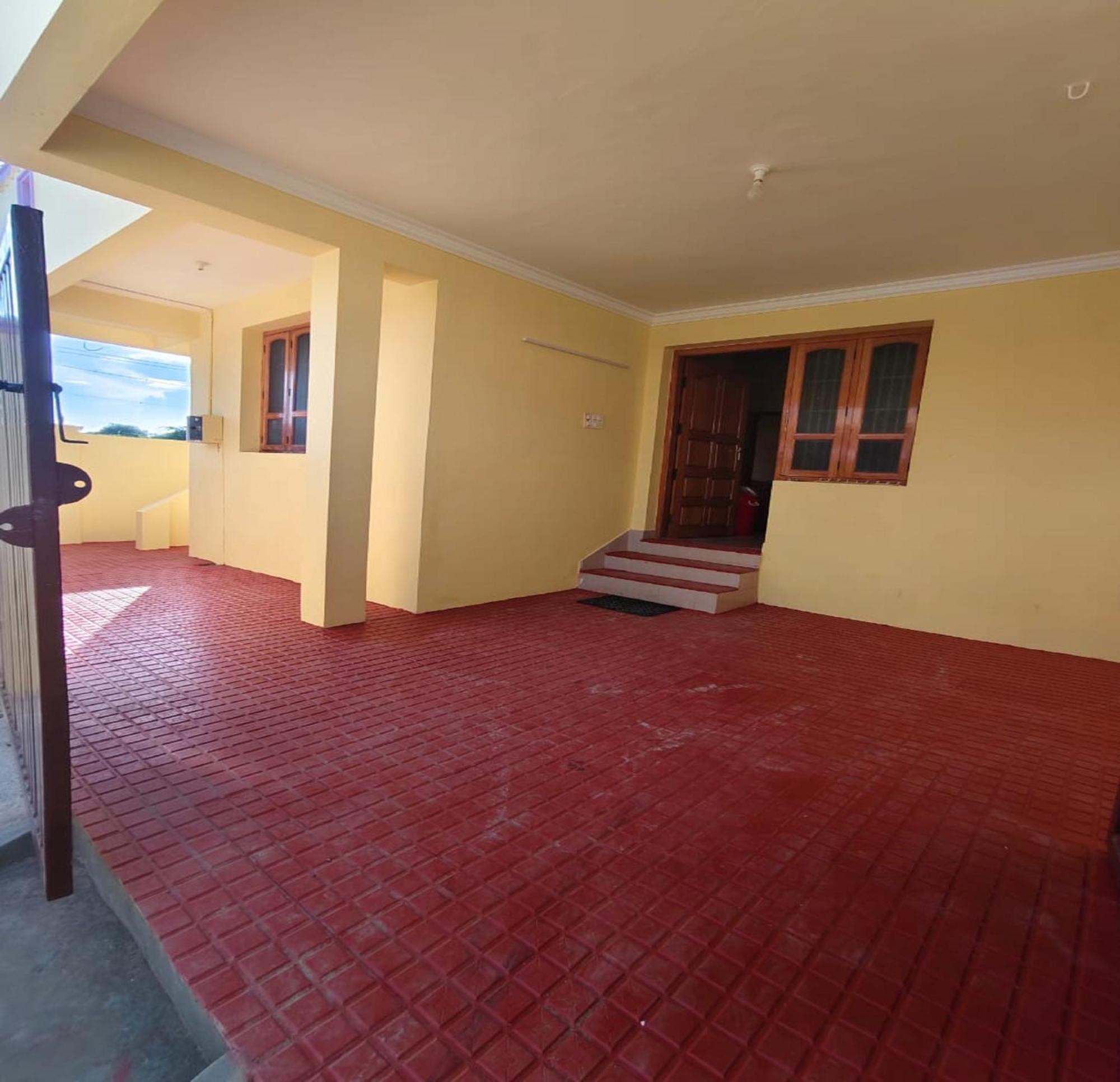 Arumugam Residency Ac Тиручендур Экстерьер фото